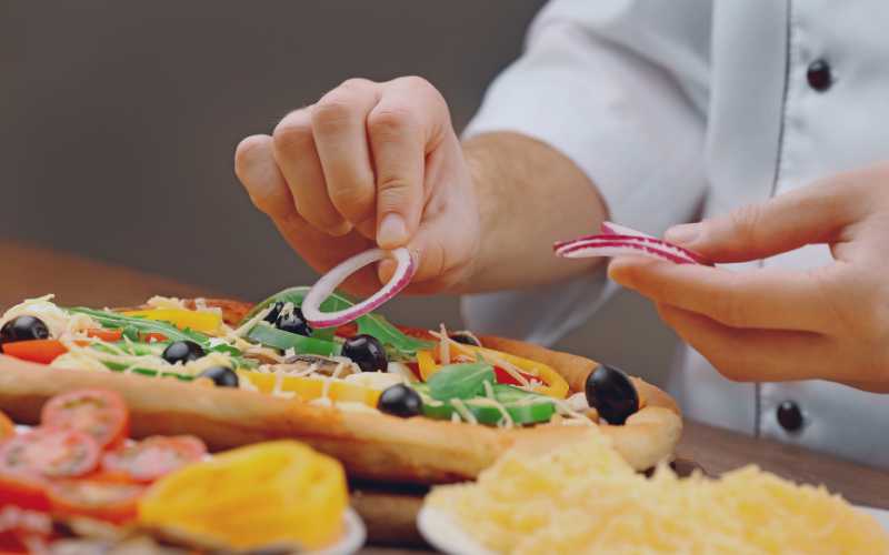 Pizza-franchise-specialty toppings-FranchiseCoach